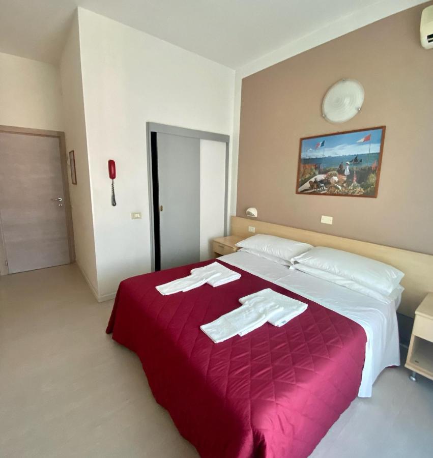 Hotel New Primula Rimini Exterior photo